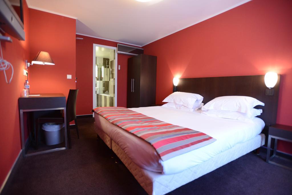 Hotel Des Archives Paris Room photo